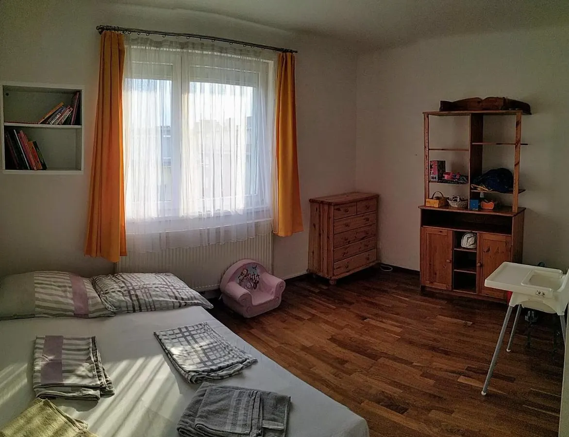 Family-Friendly Flat With Balcony Apartment Vienna 0*,  Austria
