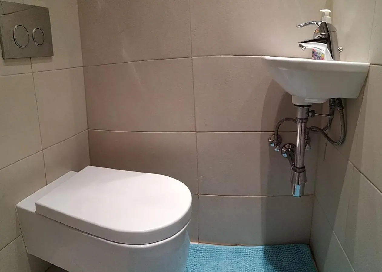 Family-Friendly Flat With Balcony Apartment Vienna