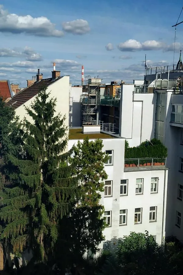 Family-Friendly Flat With Balcony Apartment Vienna 0*,